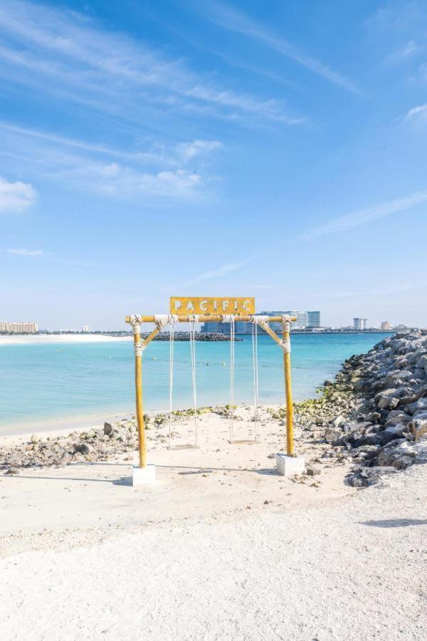 Beach Dream - A Luxury 1 Bedroom Apartment With Direct Beach Access Ras al-Khaimah Ngoại thất bức ảnh